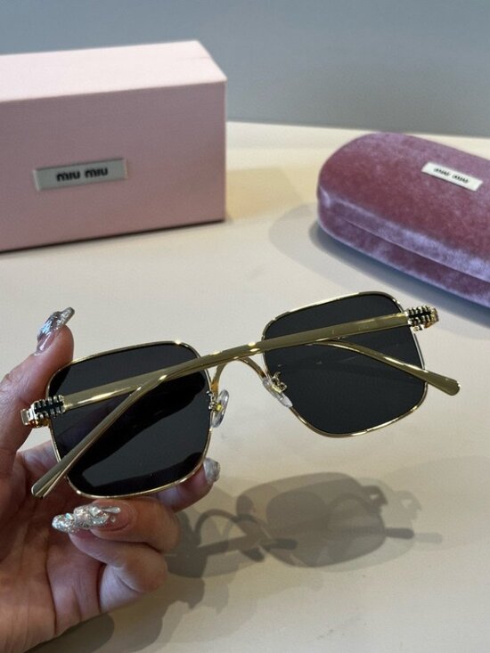 ✨ Miu Miu Black Sunglasses | Wardrobe Staple main image 4